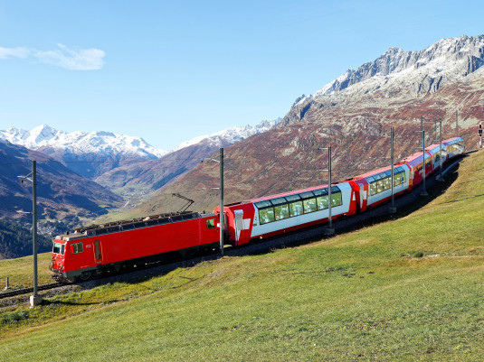Szwajcaria - Glacier Expressem do podnóża Matterhornu